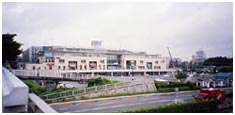 2001年夏 モグ全景とキュート建設予定地