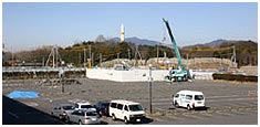 2004年1月 1月19日より平面駐車場の原状回復工事が始まりました